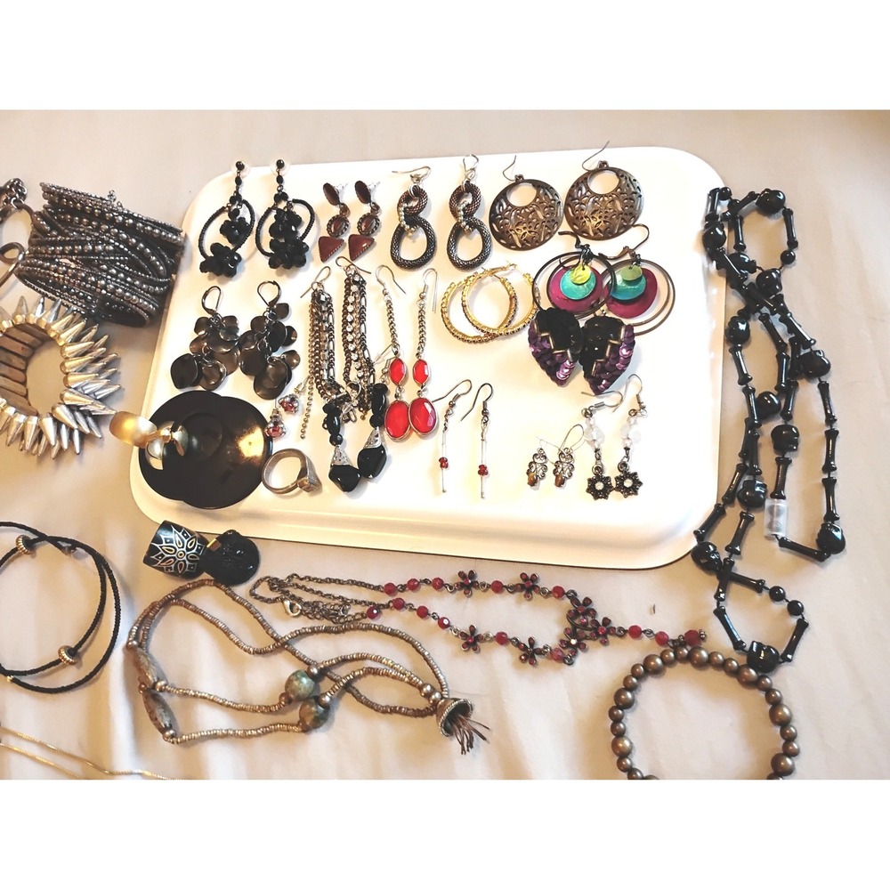 ▪️Vampy Grunge Whimsy goth jewelry Bundle Lot Halloween Festival Dark Academia - Picture 8 of 14